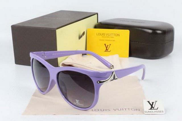 Iv Boutique Sunglasses 064